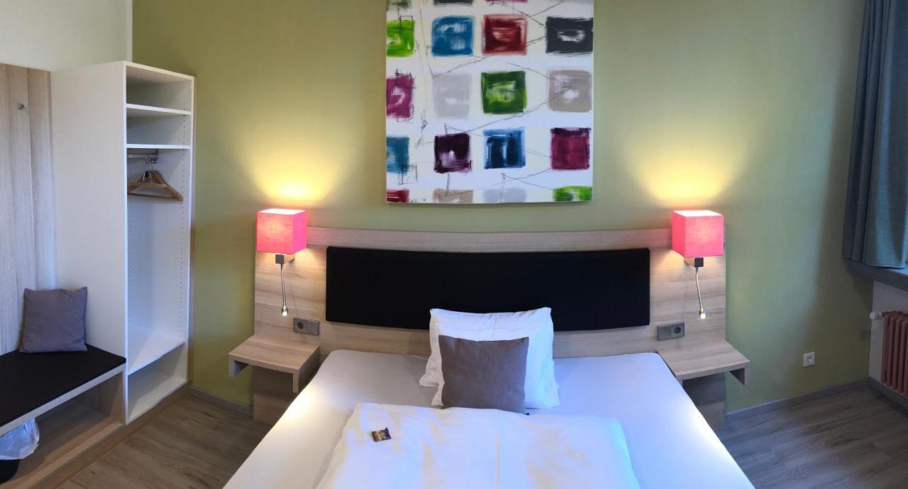 Hotel „Zur Linde“ Ehingen  Luaran gambar